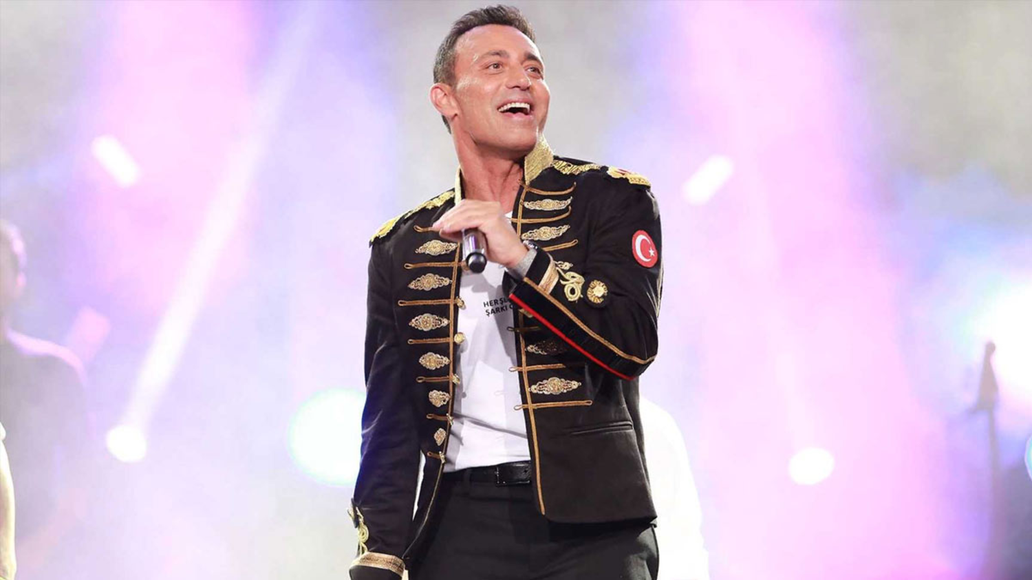 Mustafa Sandal konserini iptal etti